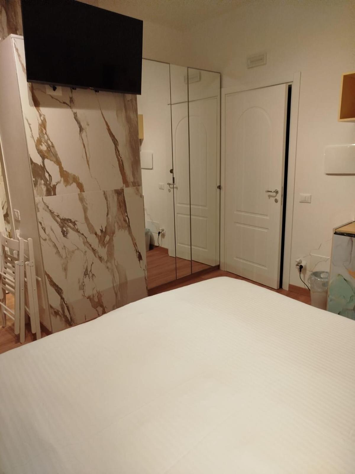 B&B Confort Reggio Calabria Exterior foto