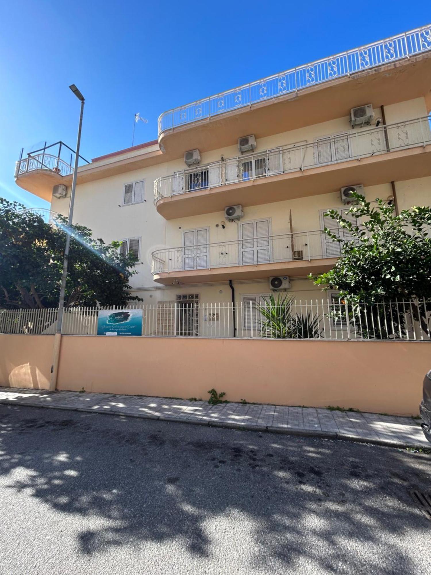 B&B Confort Reggio Calabria Exterior foto